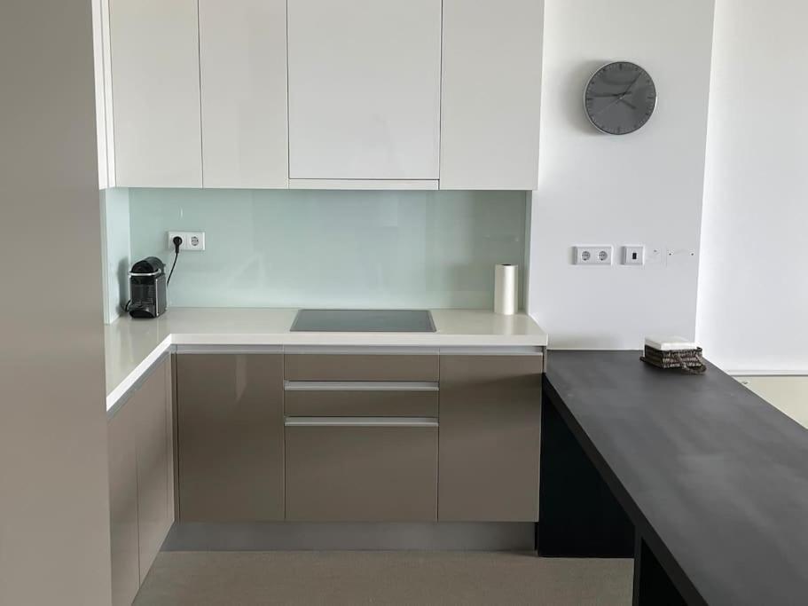Fuzeta Stylish 1 Bedroom Apartment - Amazing Views ภายนอก รูปภาพ