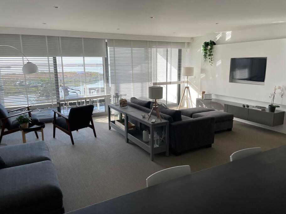 Fuzeta Stylish 1 Bedroom Apartment - Amazing Views ภายนอก รูปภาพ